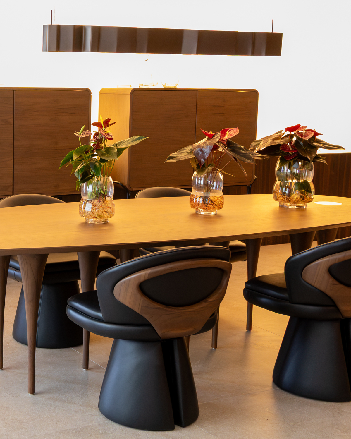 An Elegant Halloween: Hosting a Sophisticated Dinner at Home