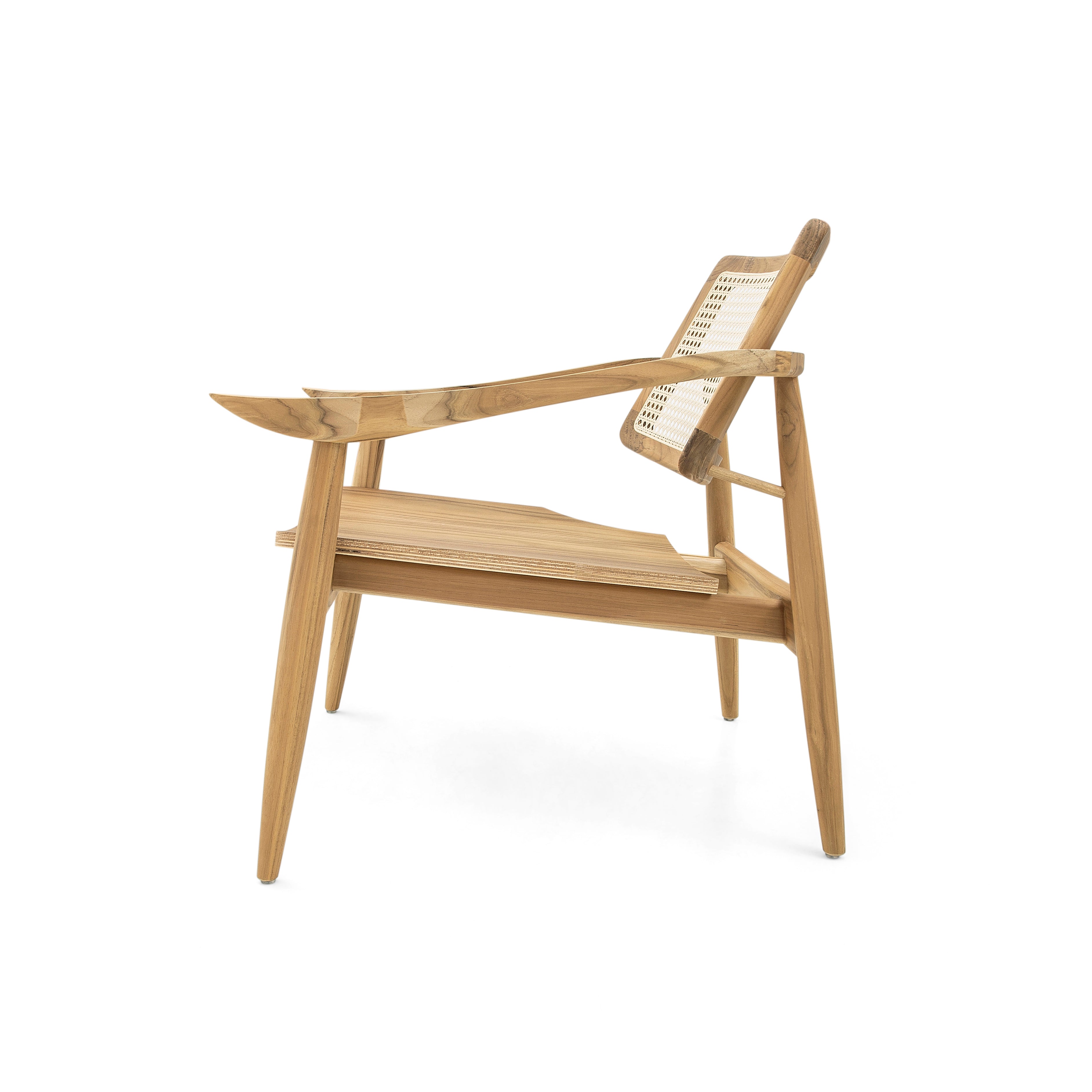 TURN Armchair in Teak