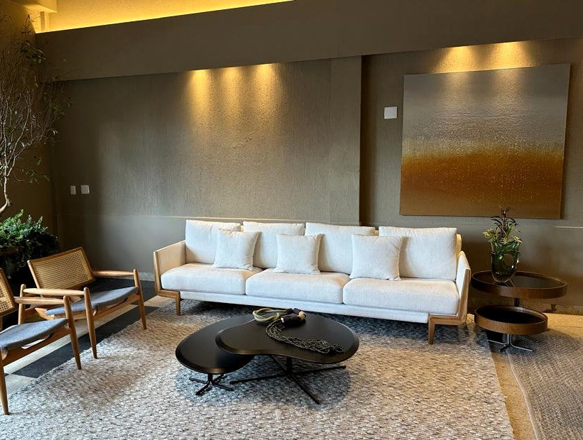 Uultis Contemporary Furniture