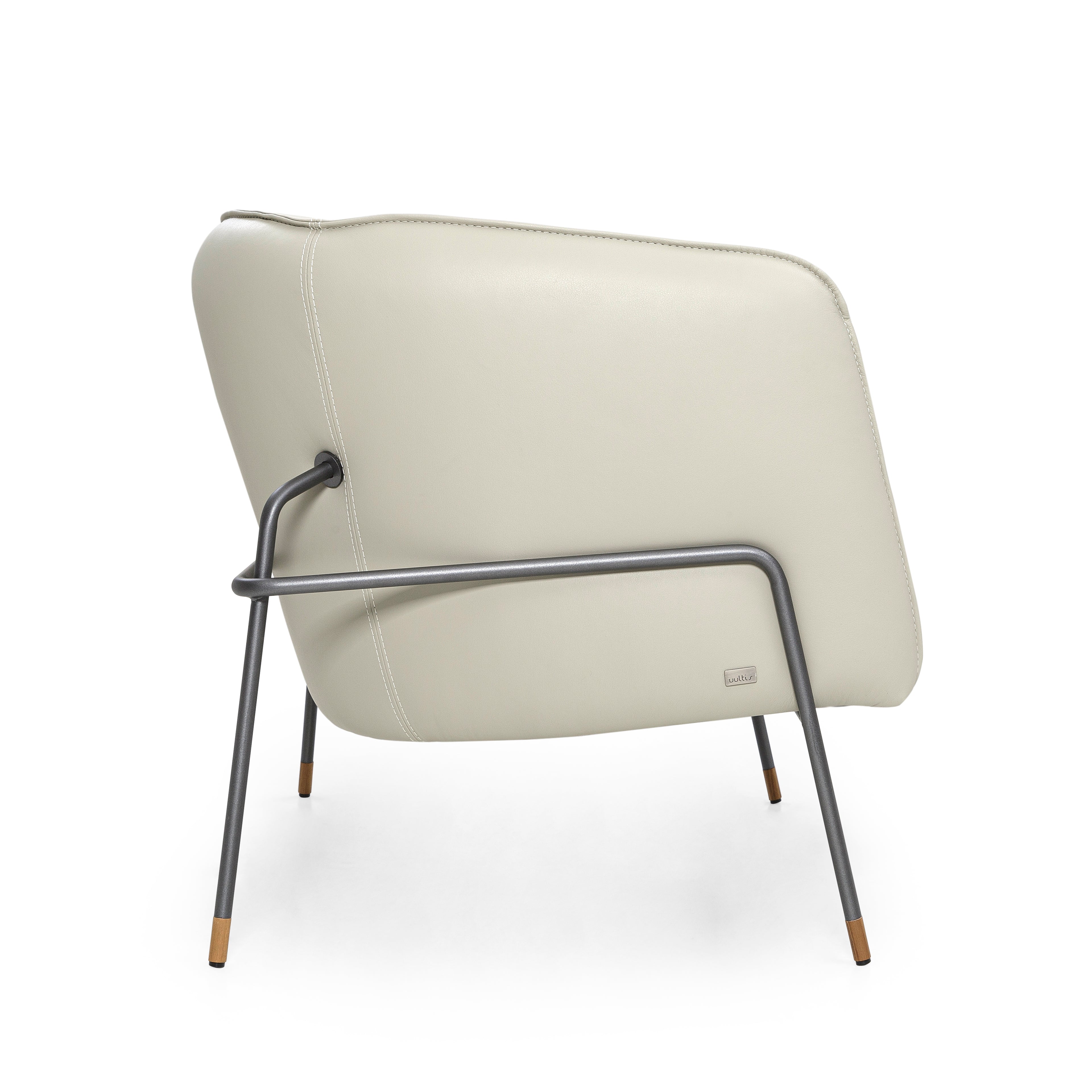 BELLA Armchair in Leather