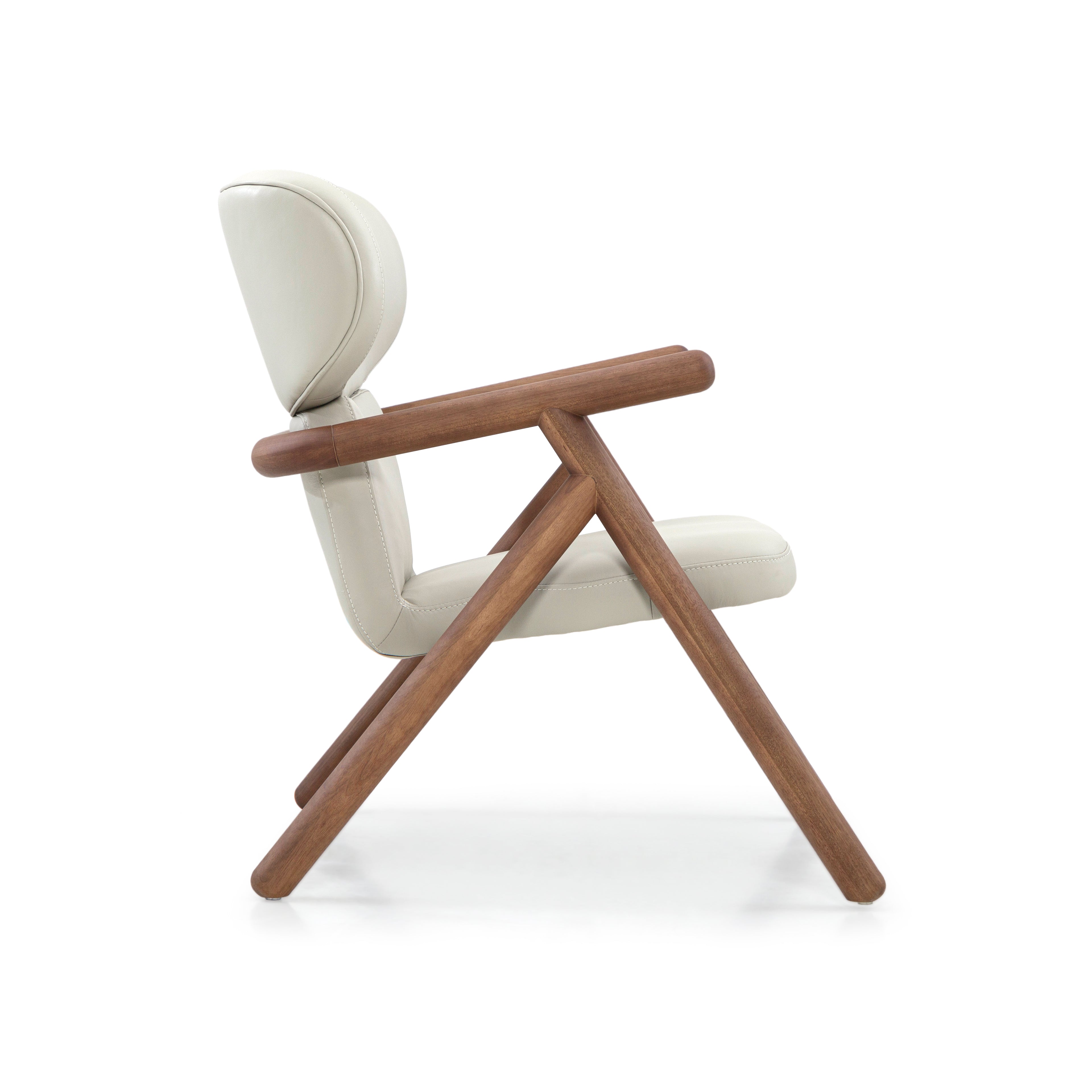 SOLE Armchair in Walnut and Ivory leather