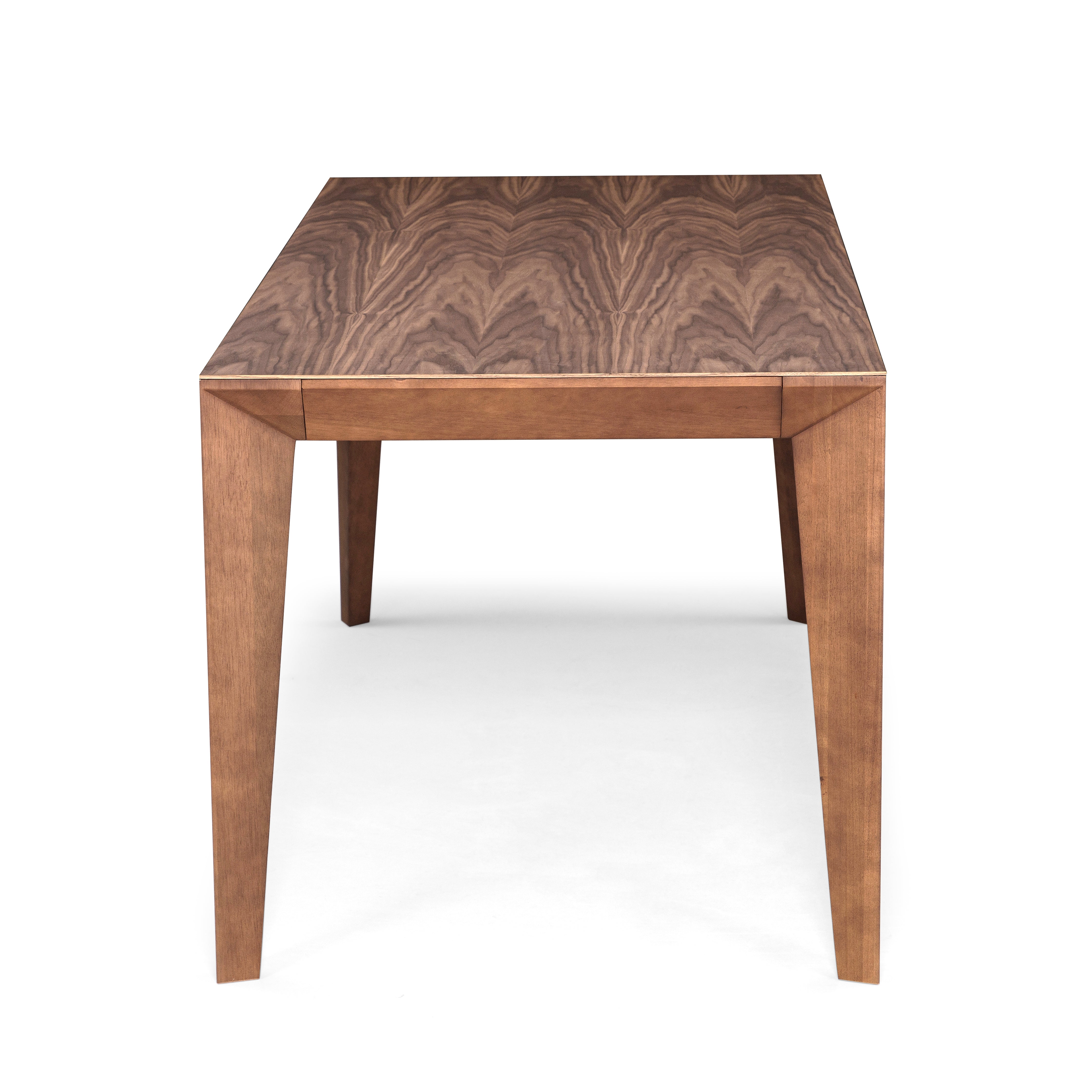 LUCE Dining Table in Walnut 71"