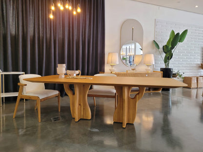 SUMA Dining Table in Teak 86"