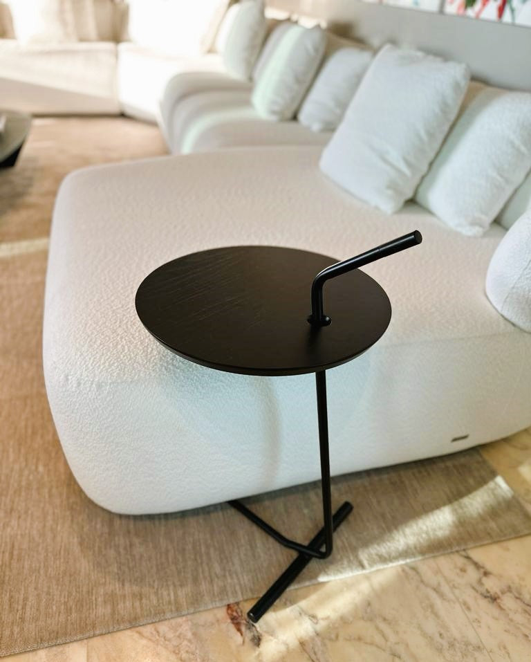 Uultis Contemporary Furniture