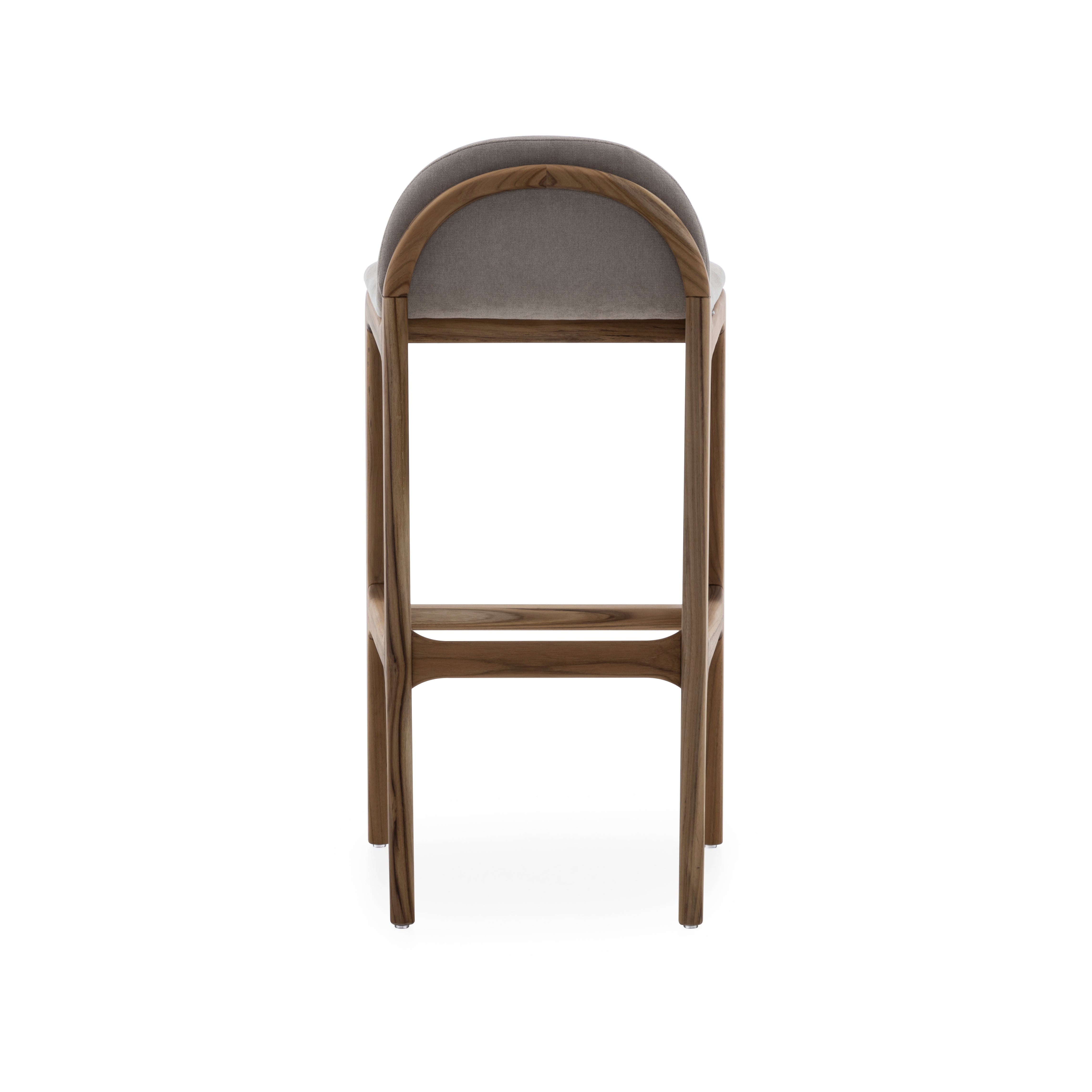 URA - MH9437 - BAR STOOL (18 x 22 x 30)