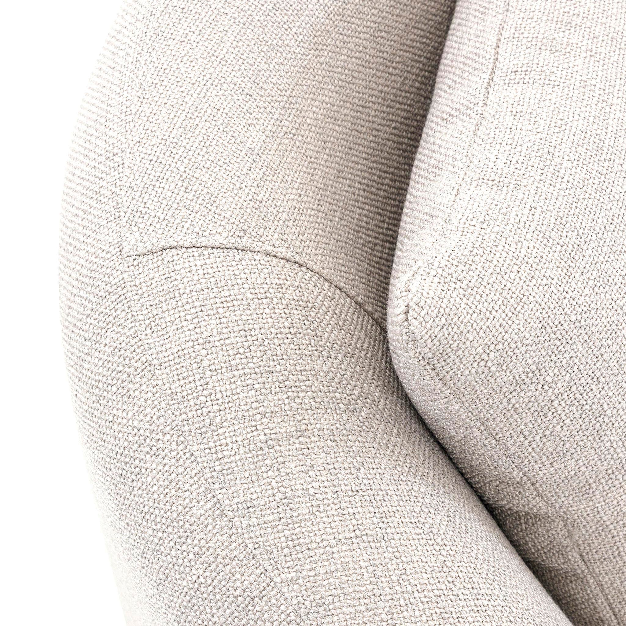 BOWED - MH9630 - 4 SEATER (Fabric)