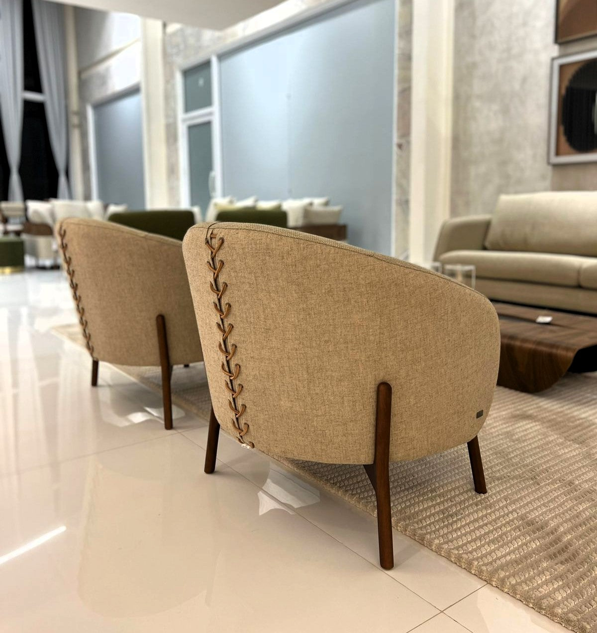 Uultis Contemporary Furniture