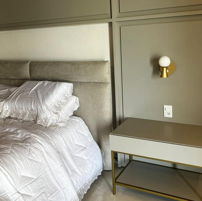 Uultis Contemporary Furniture
