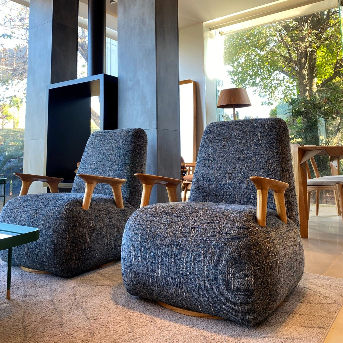 Uultis Contemporary Furniture