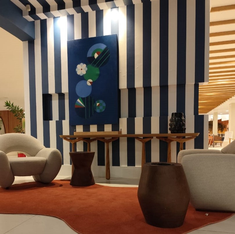 Uultis Contemporary Furniture
