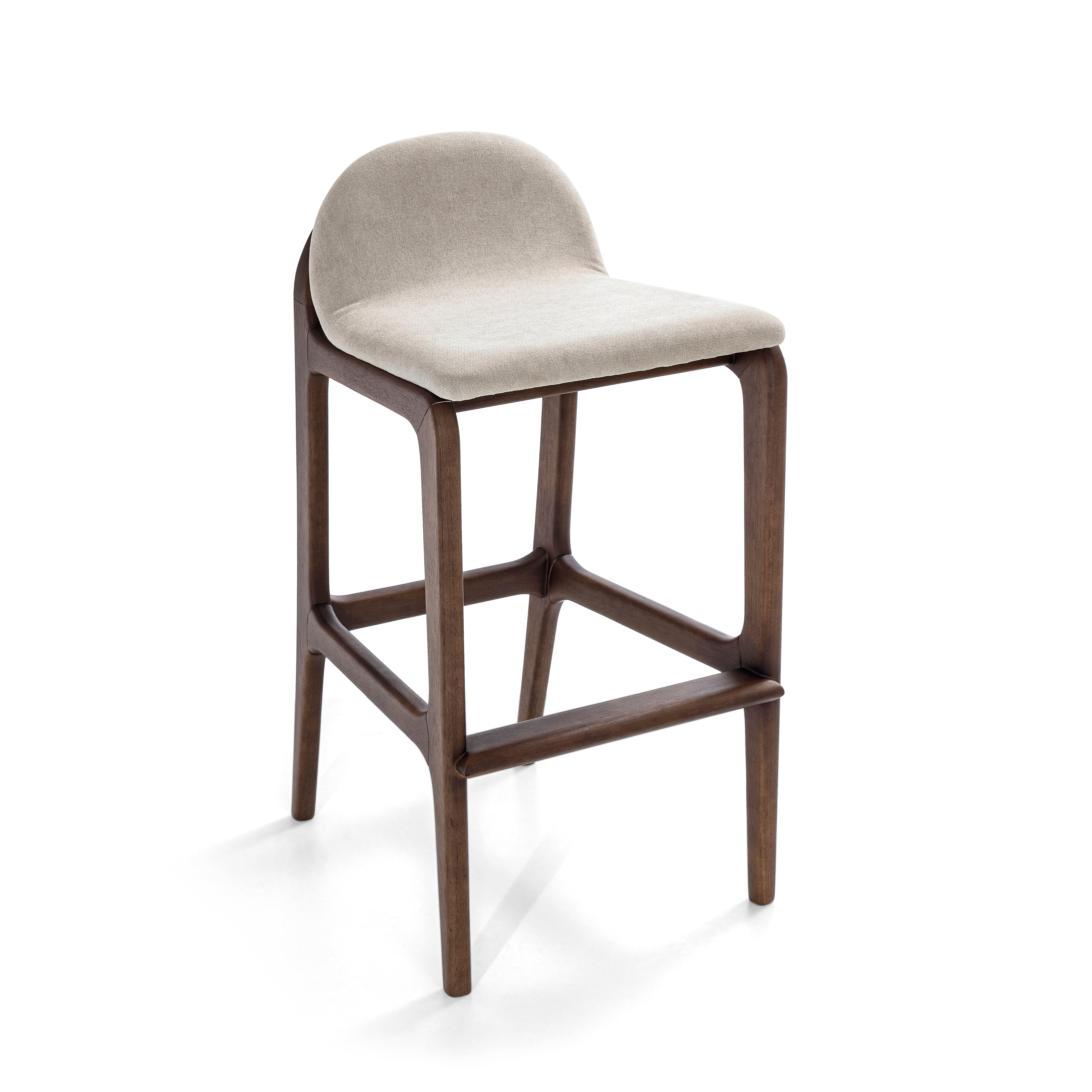 URA - MH9437 - BAR STOOL (18 x 22 x 30)
