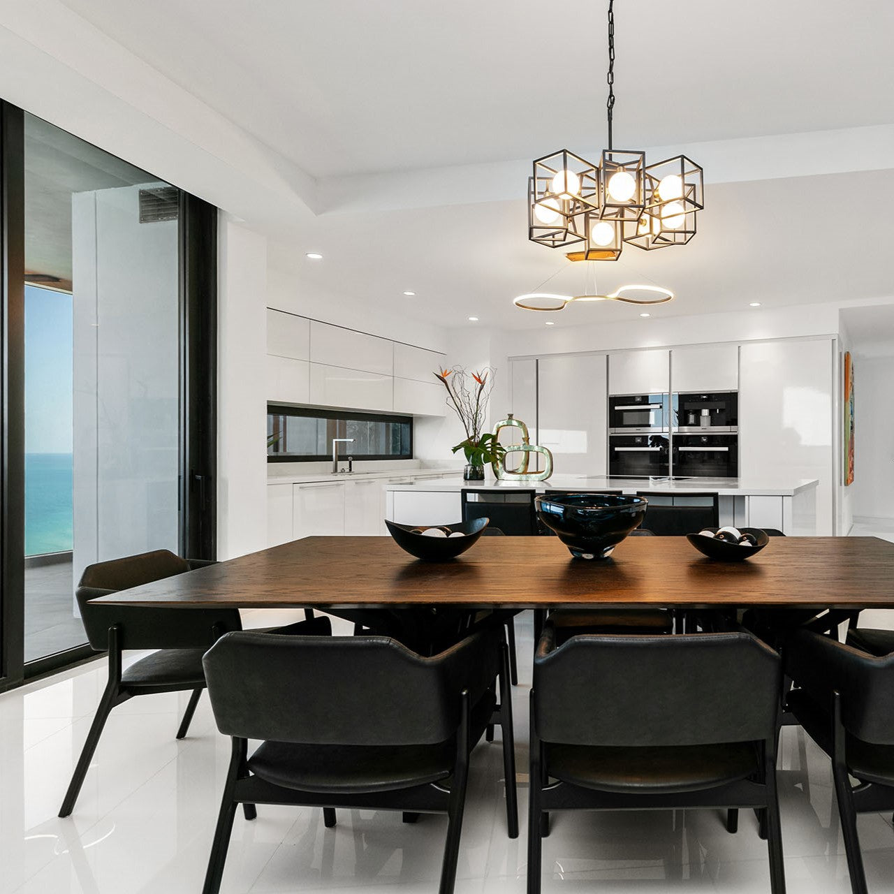 Uultis Contemporary Furniture