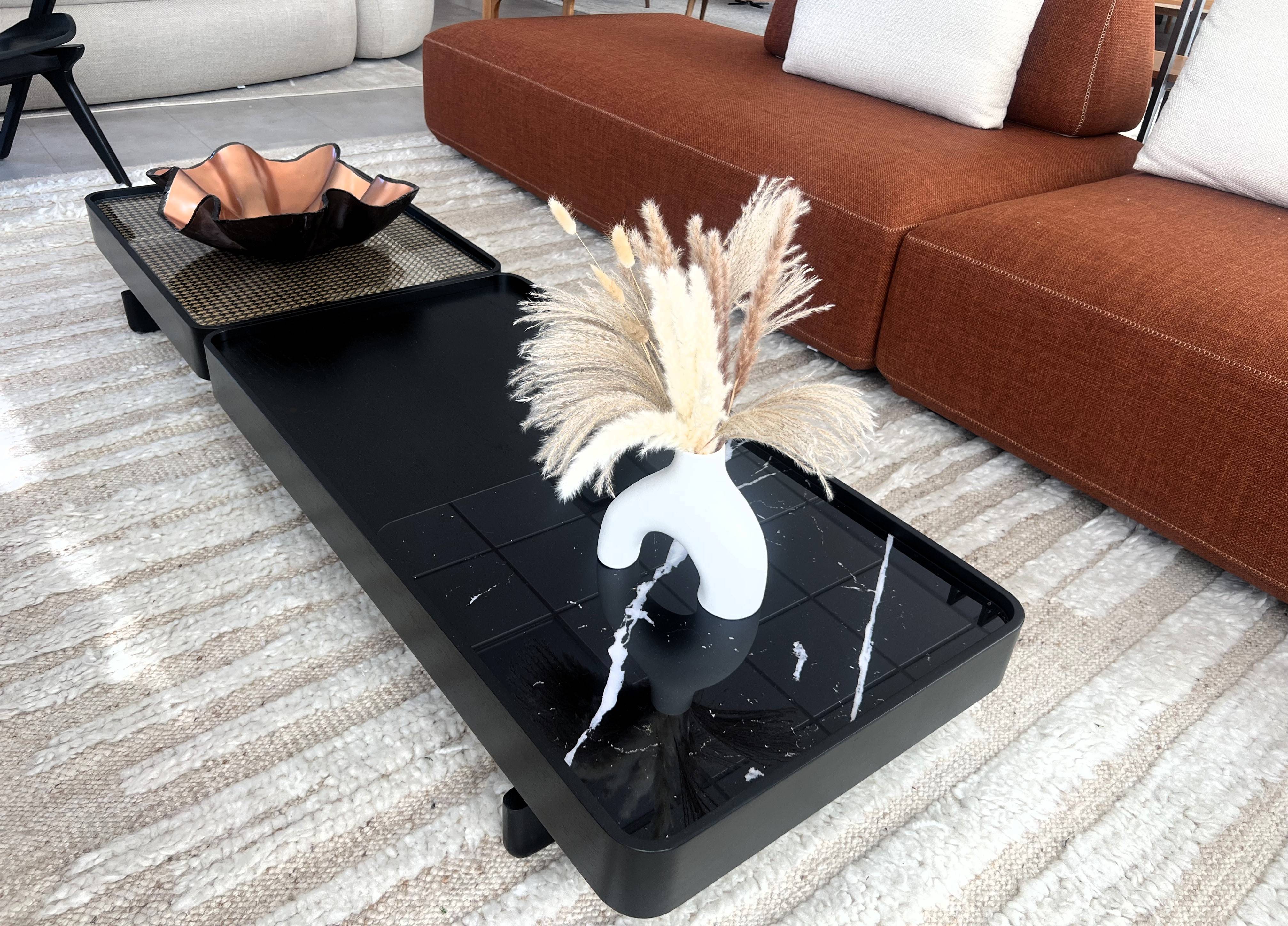 Uultis Contemporary Furniture