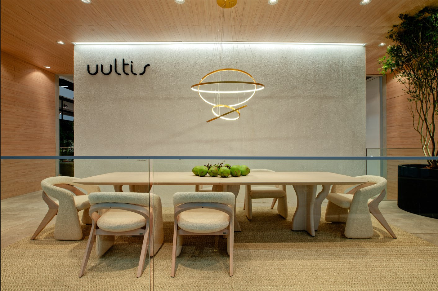 Uultis Contemporary Furniture