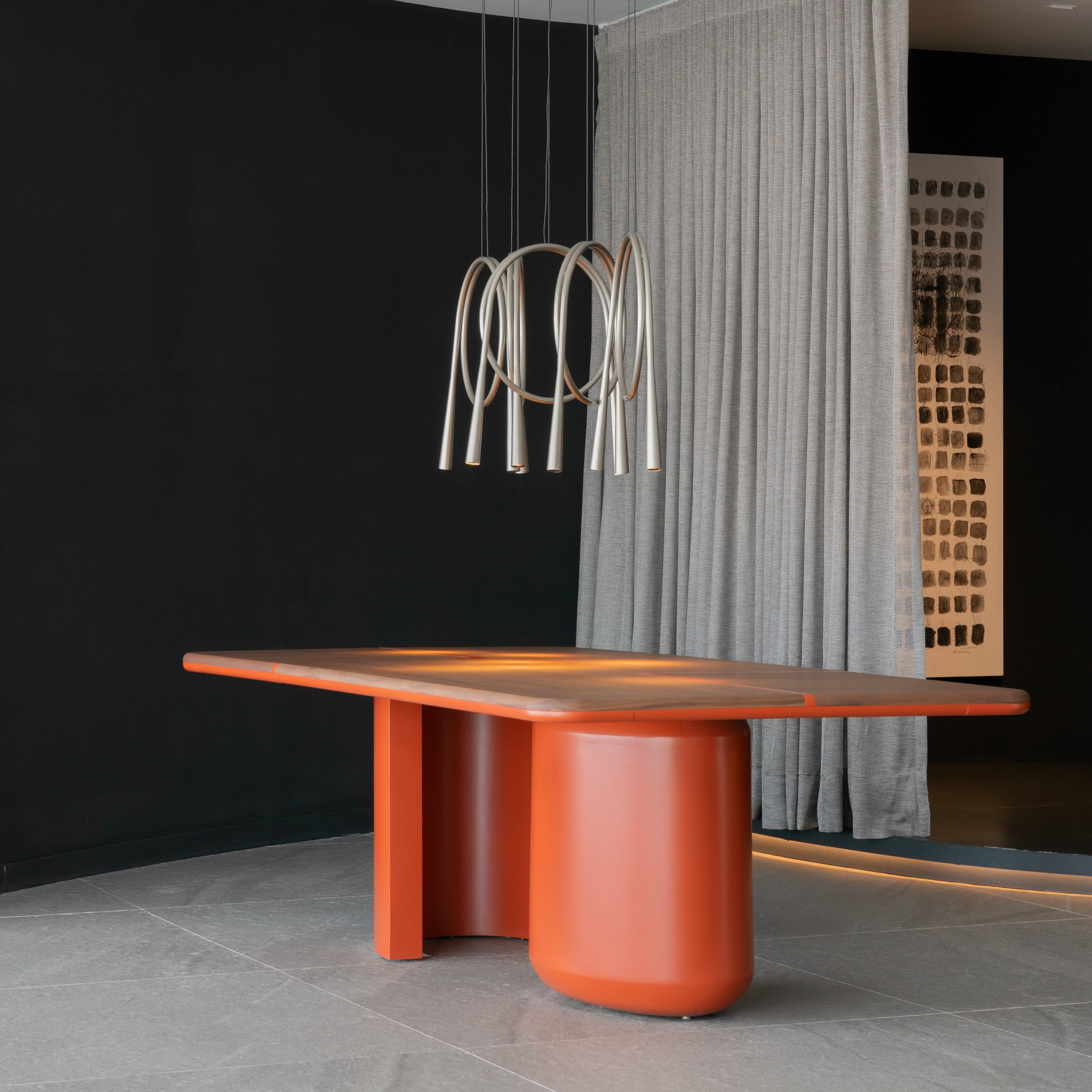 Uultis Contemporary Furniture