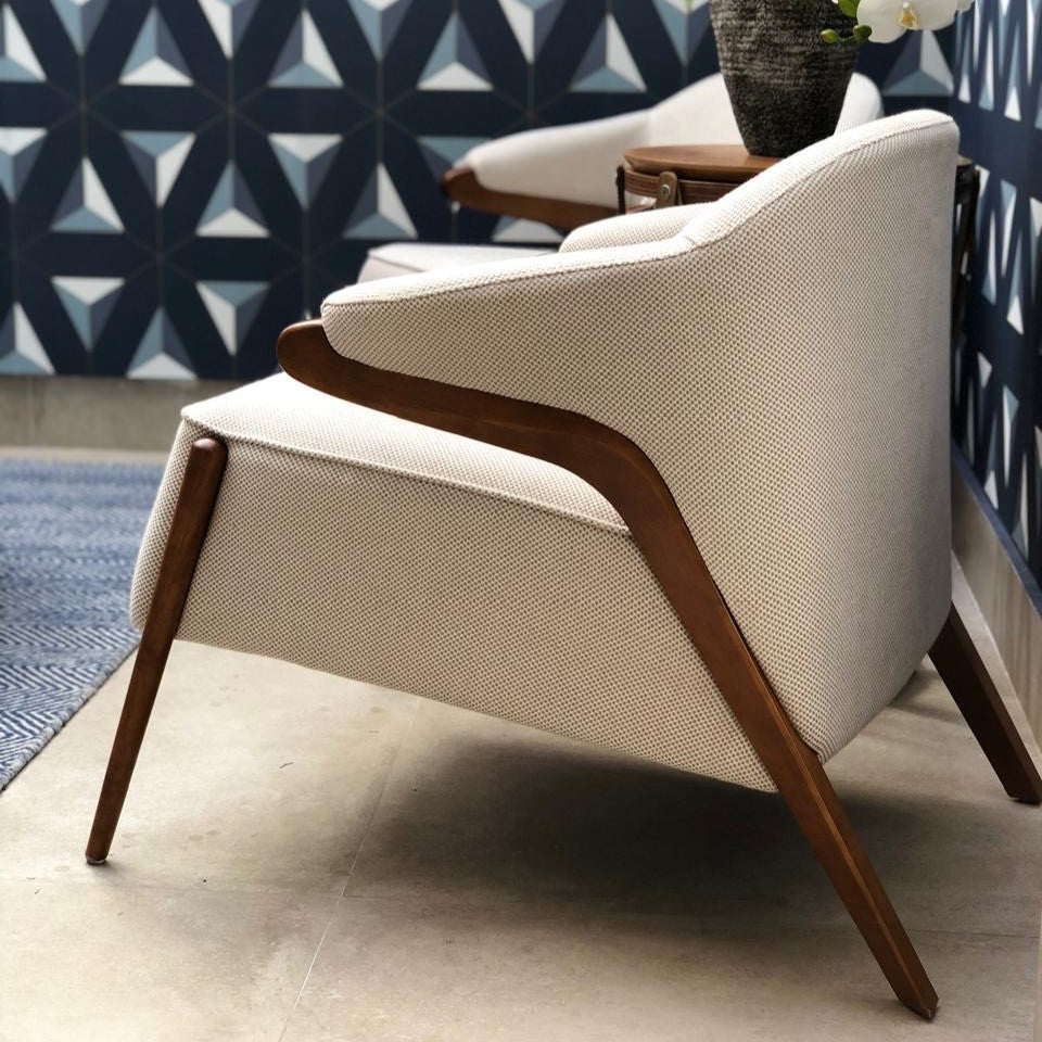 Uultis Contemporary Furniture