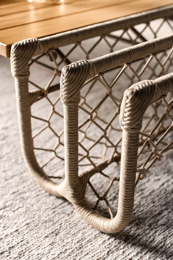 Uultis Contemporary Furniture