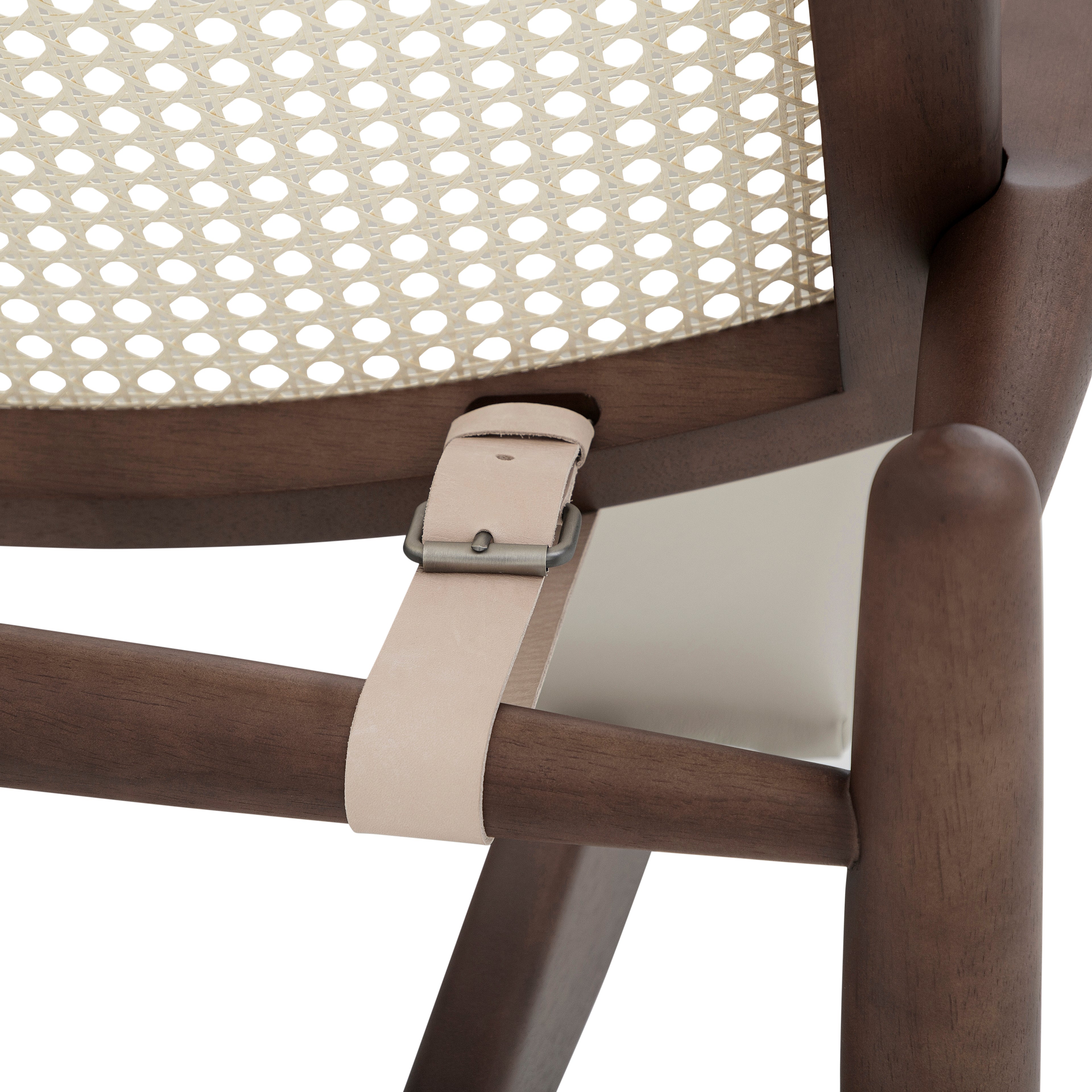 Uultis SOHO Armchair MH3770 149-Walnut G5-2409 Natural Cane