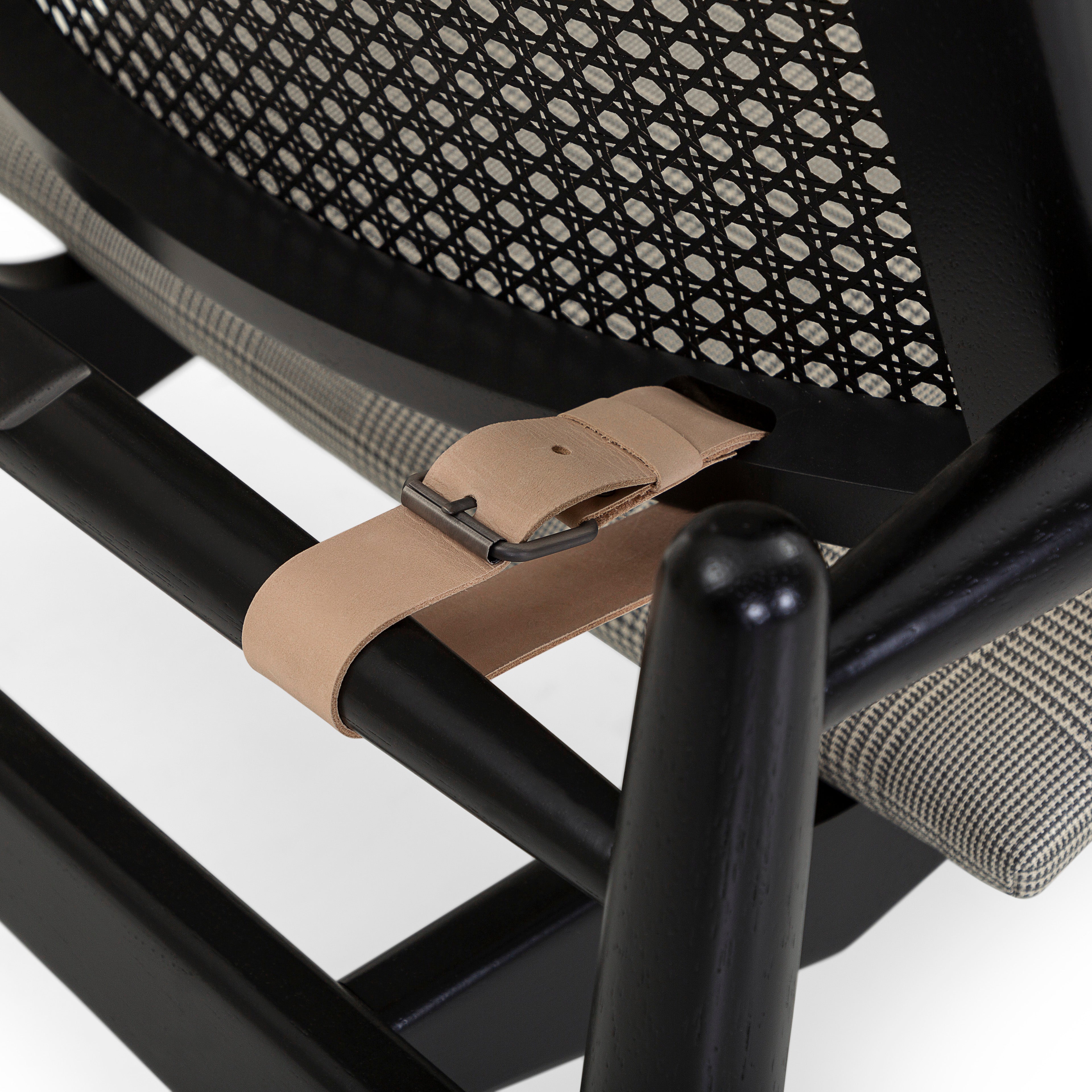 Uultis SOHO Armchair MH3770 077-Black A-2340 Black Cane